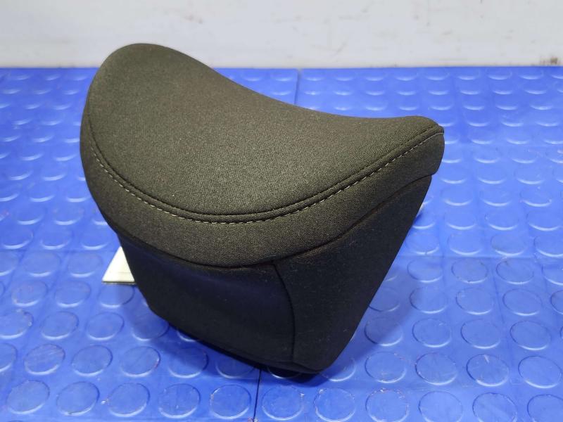 2025 Kia K4 Headrest