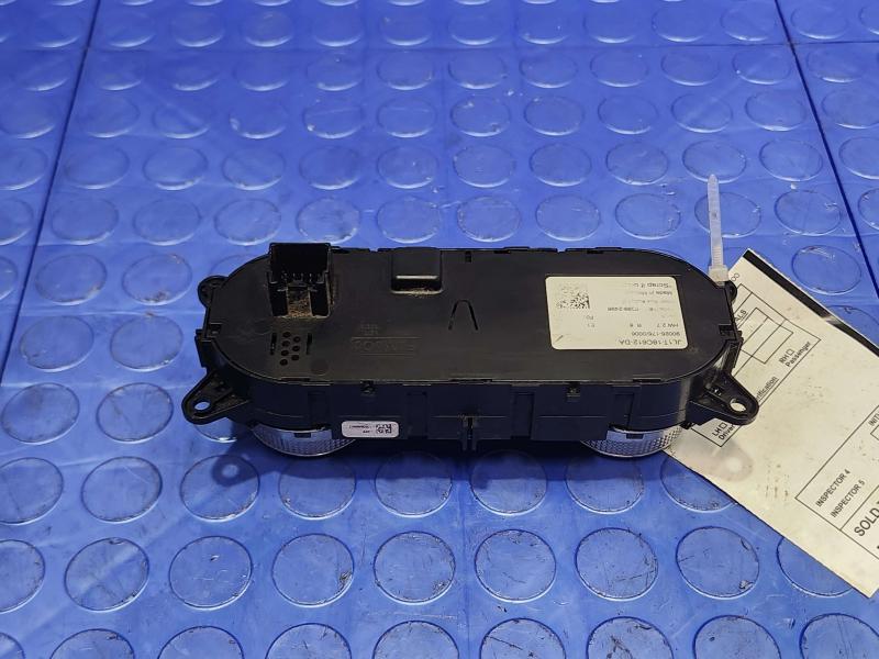2018 Ford Expedition Heater A/C Control