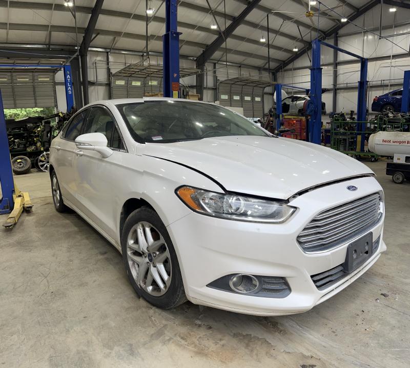2013 Ford Fusion Center Pillar