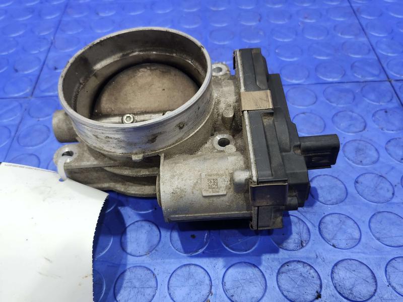 2015 GMC Yukon XL Throttle Body/Valve Assy