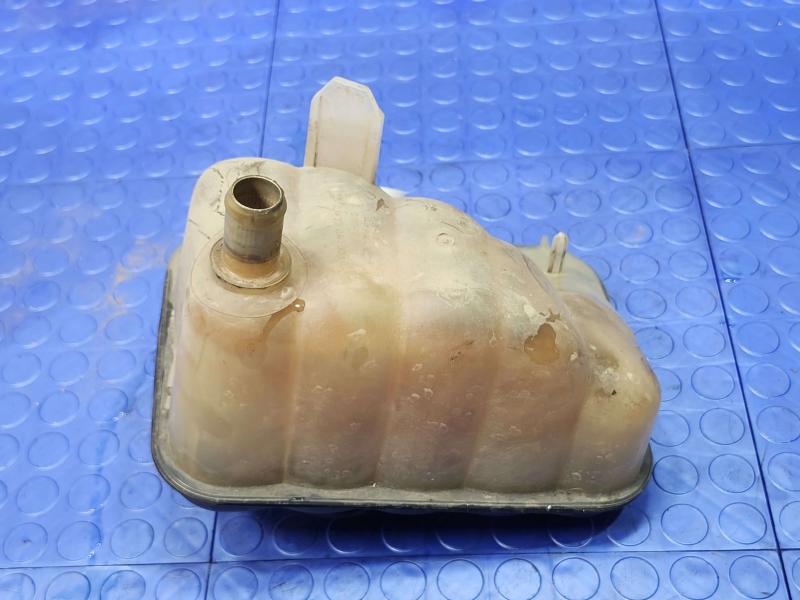 2003 Lincoln Town Car Coolant Recovery Bottle