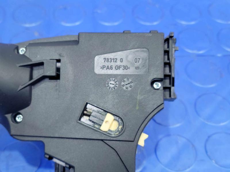 2013 Ford Fiesta Combination Switch