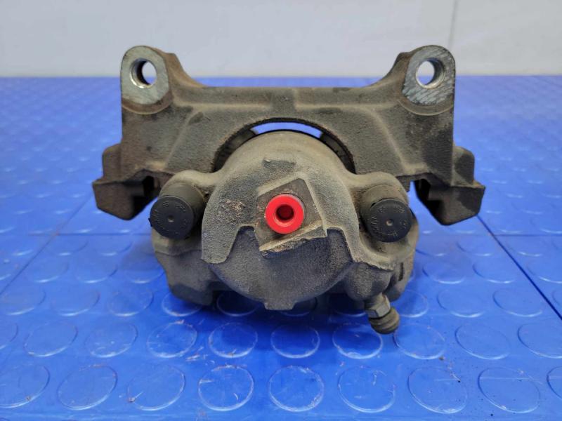 2014 Volkswagen Passat Caliper
