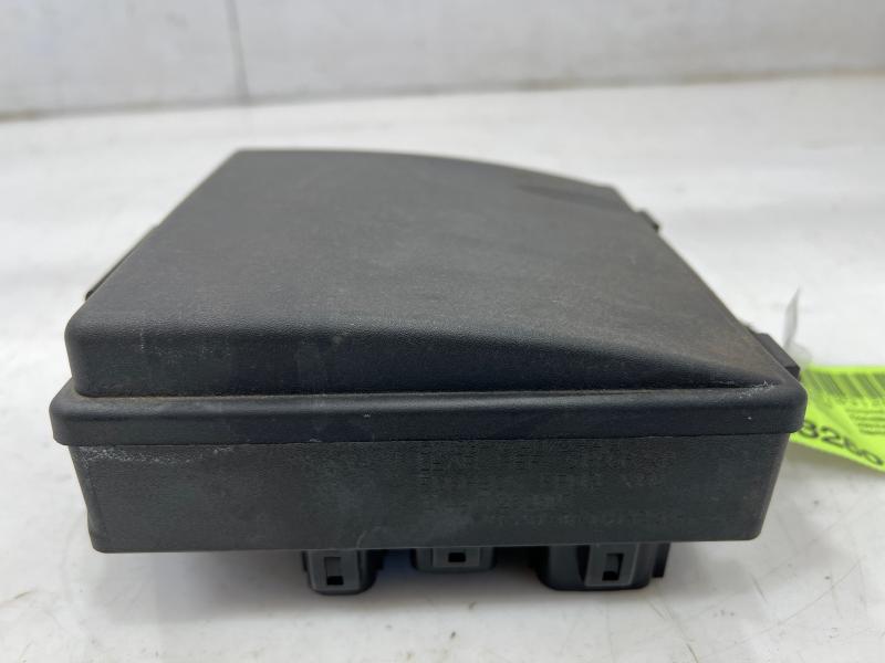 2008 Jaguar XK Engine Fuse Box