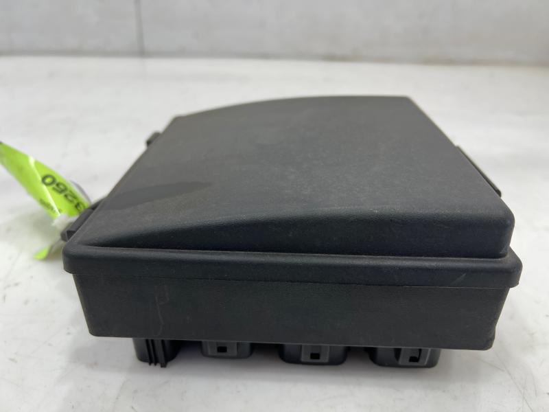 2008 Jaguar XK Engine Fuse Box