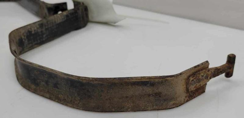 2000 Ford Ranger Fuel Tank Strap