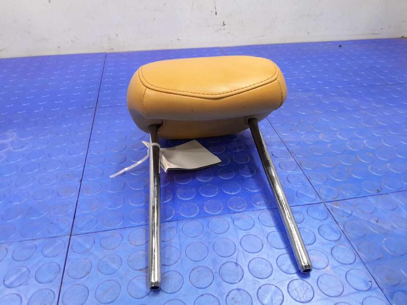 2013 Cadillac ATS Headrest