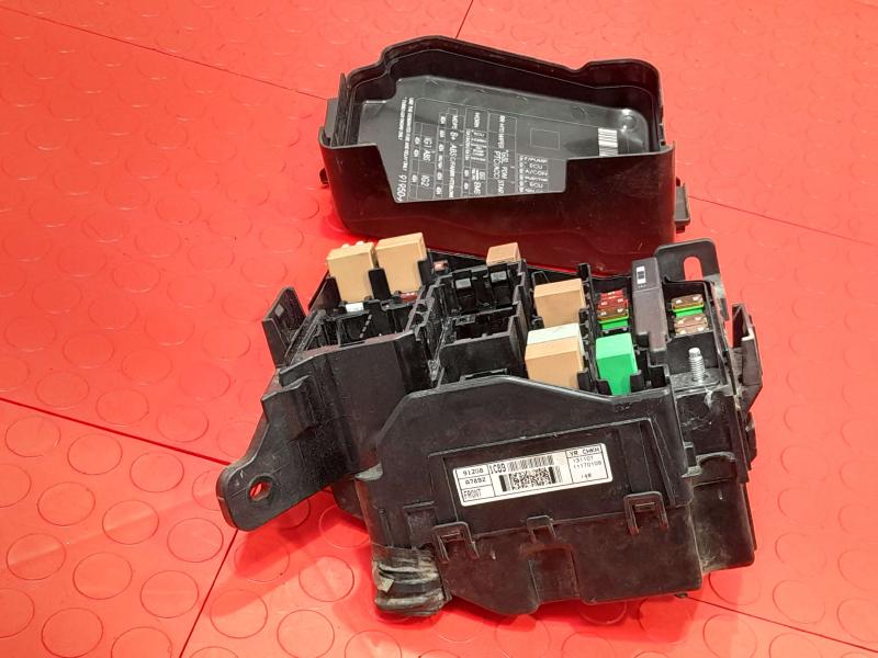 2014-2016 Kia Forte 2.0L Engine Fuse Box Relay Junction Block OEM 91208A7412
