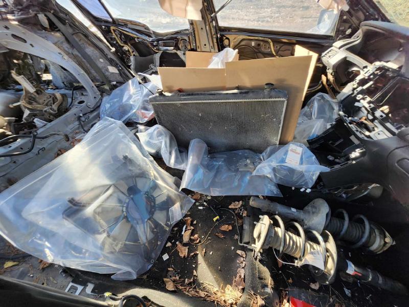 2013 Honda Accord Front Door Regulator