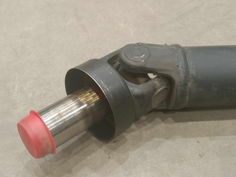 2002 Mitsubishi Monterosp Rear Drive Shaft