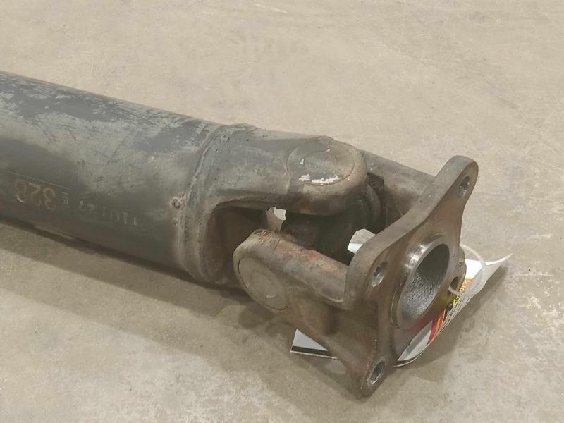 2002 Mitsubishi Monterosp Rear Drive Shaft