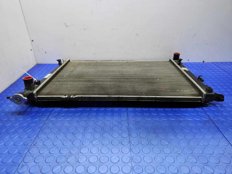 2013 Hyundai Santa Fe Radiator
