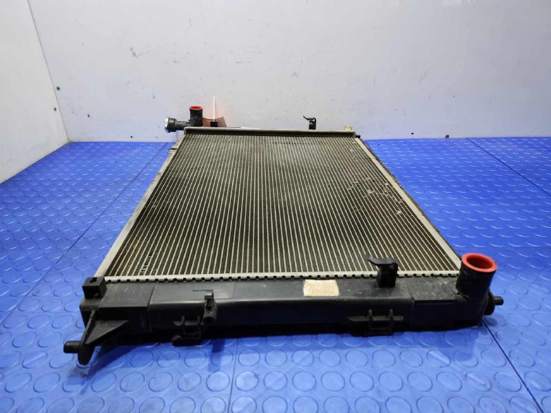 2013 Hyundai Santa Fe Radiator