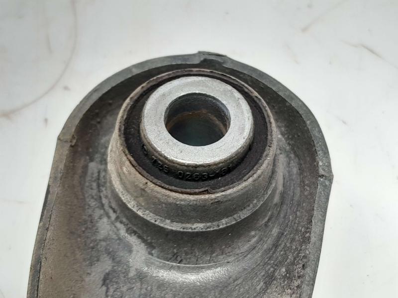 2017 Ford Focus Lower Control Arm Rr