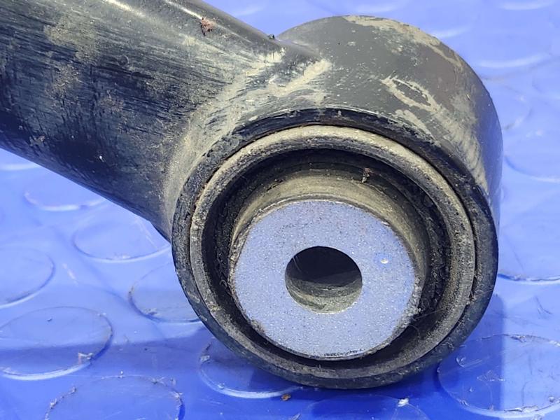 2020 Jeep Renegade Lower Control Arm Rr