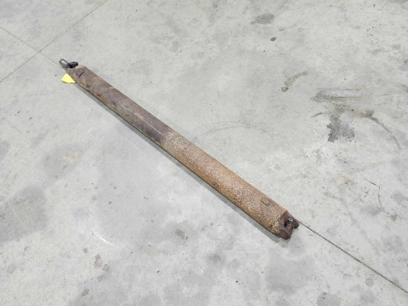 1997 Dodge Dakota Rear Drive Shaft