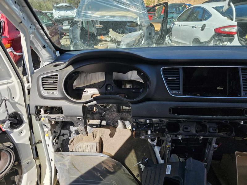 2015-2021 Kia Sedona Dashboard Panel Dash Pad - Dark Gray and Tan OEM 84710A9000WK