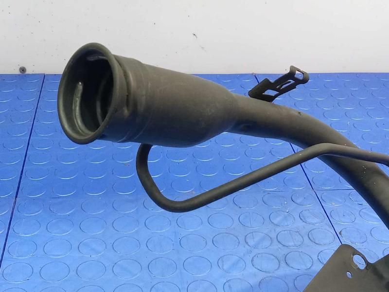2012 Jeep Grand Cherokee Fuel Filler Neck