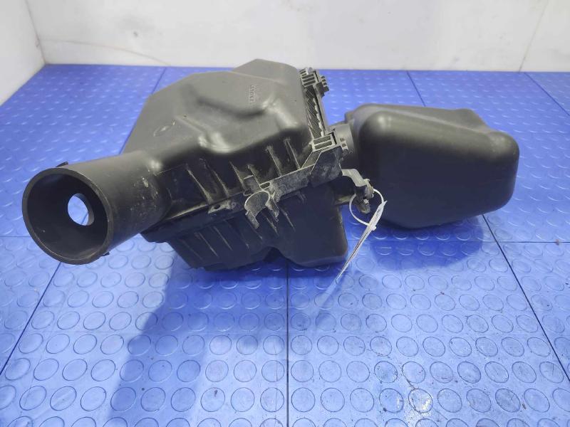 2008 Subaru Tribeca Air Cleaner