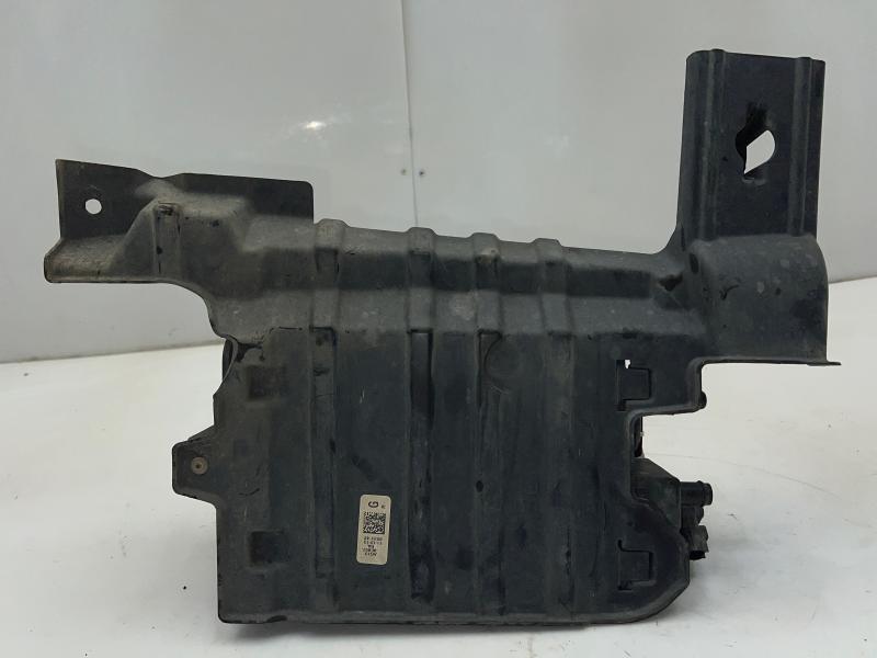 2014 Ford Explorer Evaporator Canister
