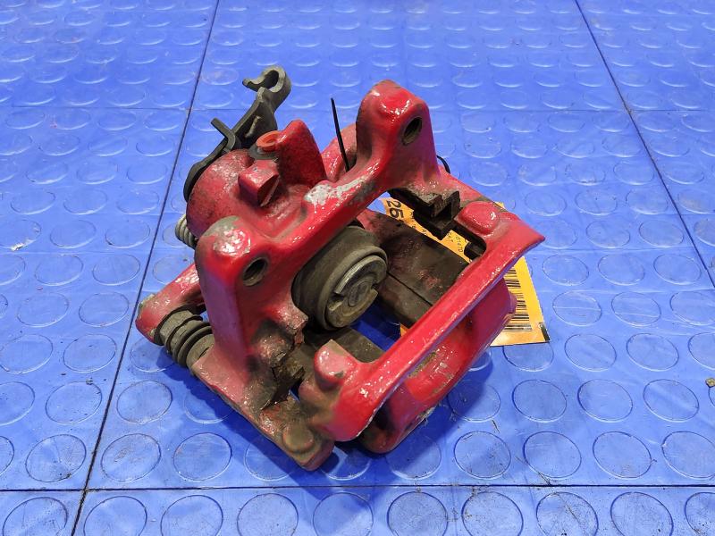2018 Volkswagen Passat Caliper