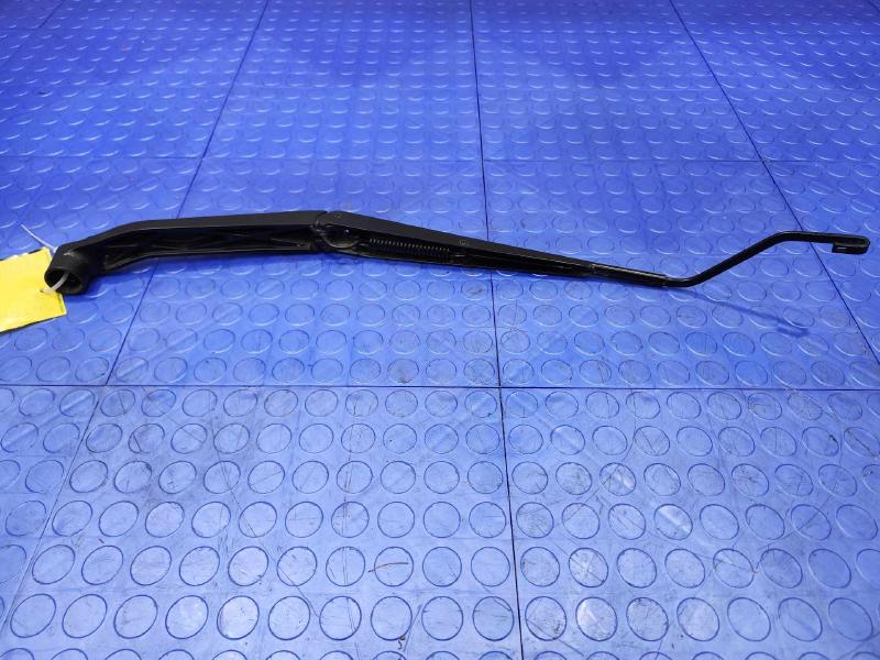 2019 Cadillac XT5 Wiper Arm