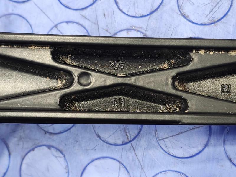 2019 Cadillac XT5 Wiper Arm