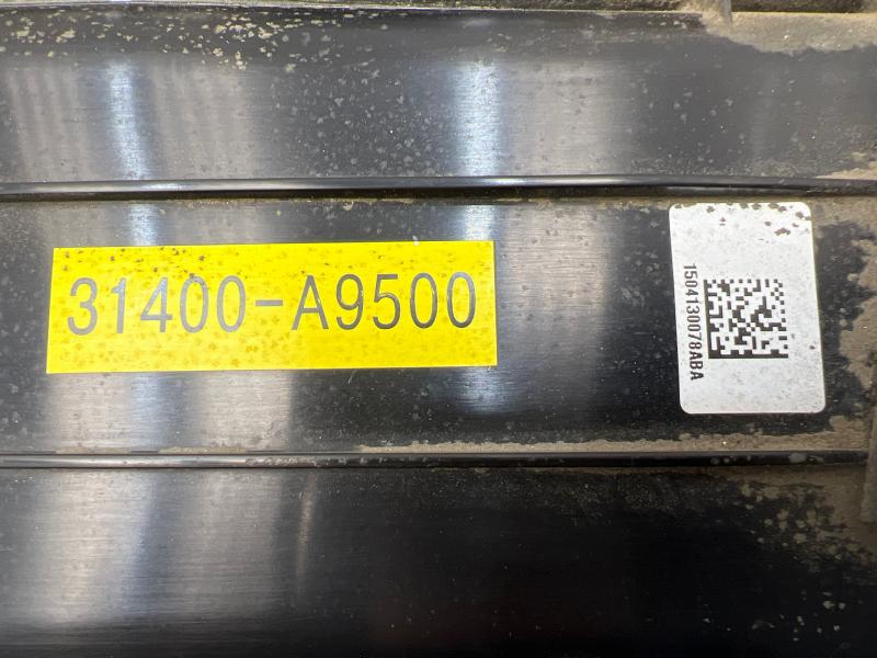 2015 - 2021 Kia Sedona Fuel Vapor Charcoal Canister OEM 31410A9500