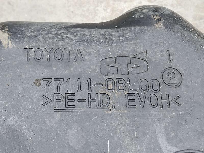 2013 Toyota Prius Fuel Tank Assembly