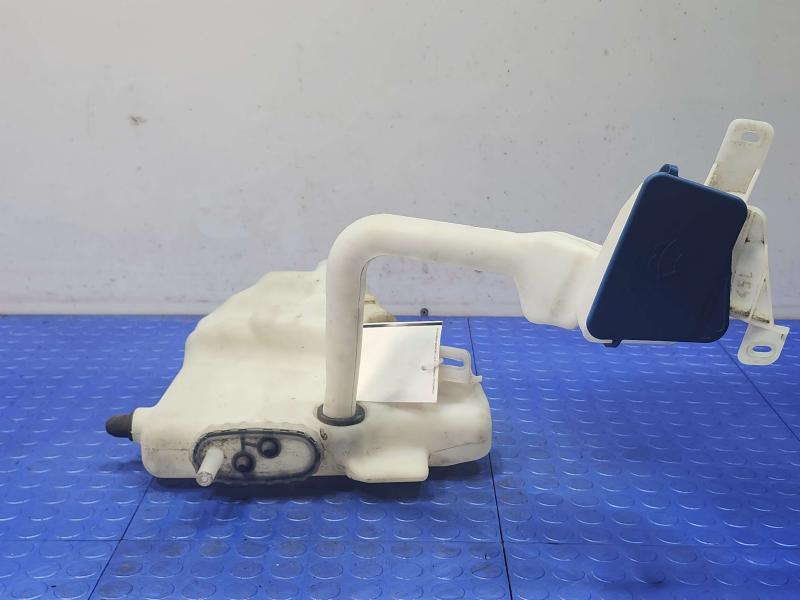 2006 Mercedes CLS-Class Washer Bottle