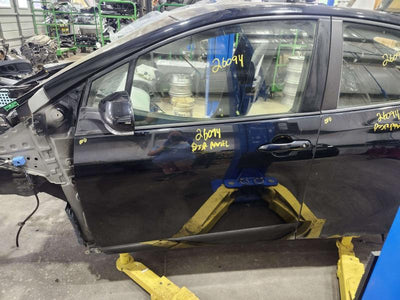 2017 Toyota Prius Front Door