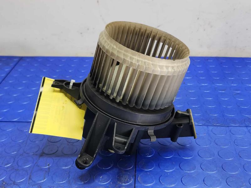 2018-2021 Jeep Compass Heater AC Blower Motor Assembly Genuine OEM 68350343AA