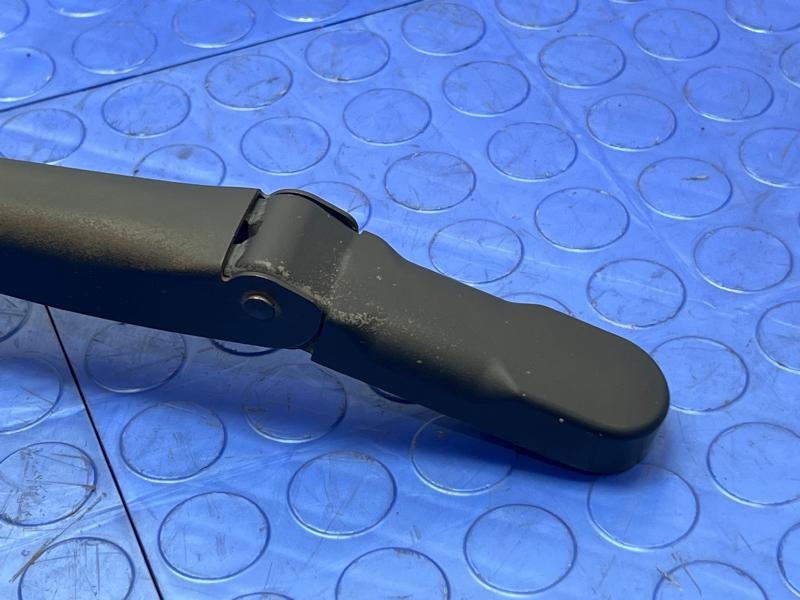 2008 - 2016 Ford F250 F350 Windshield Wiper Arm RH Passenger Side OEM 9C3Z17526B