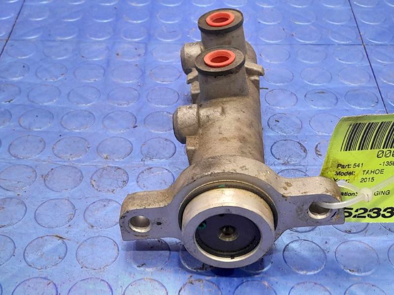 2015 Chevrolet Tahoe Master Cylinder