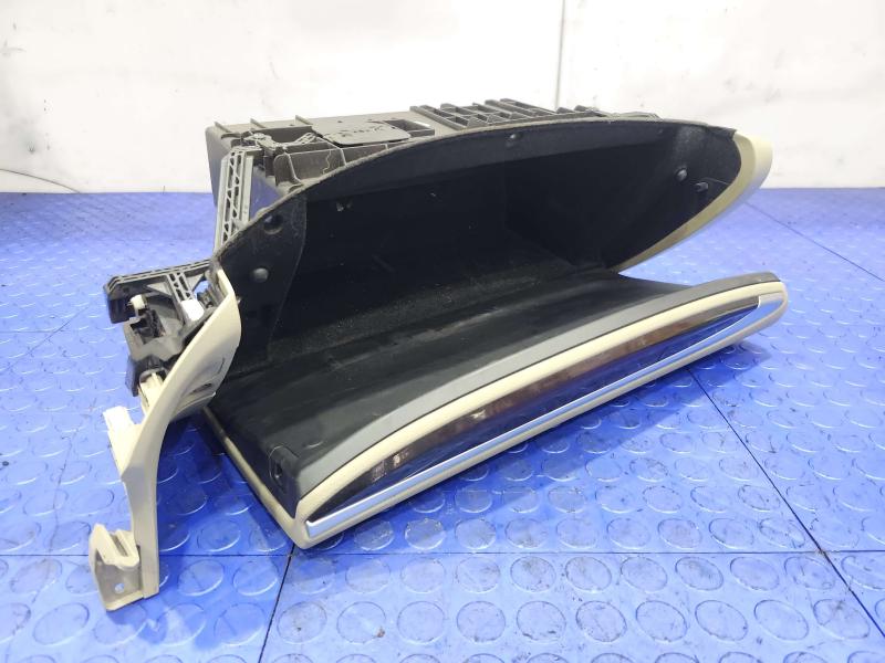 2015 Acura TLX Glove Box