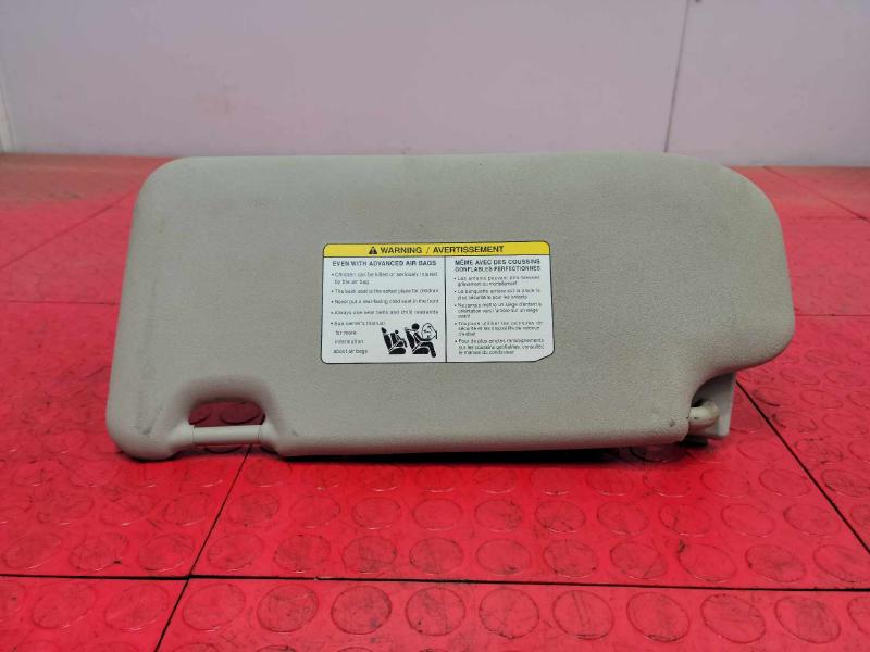 2018 Nissan Rogue Sport Sun Visor