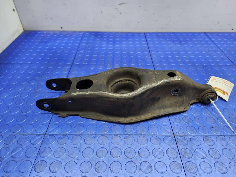 2010 Dodge Challenger Lower Control Arm Rr