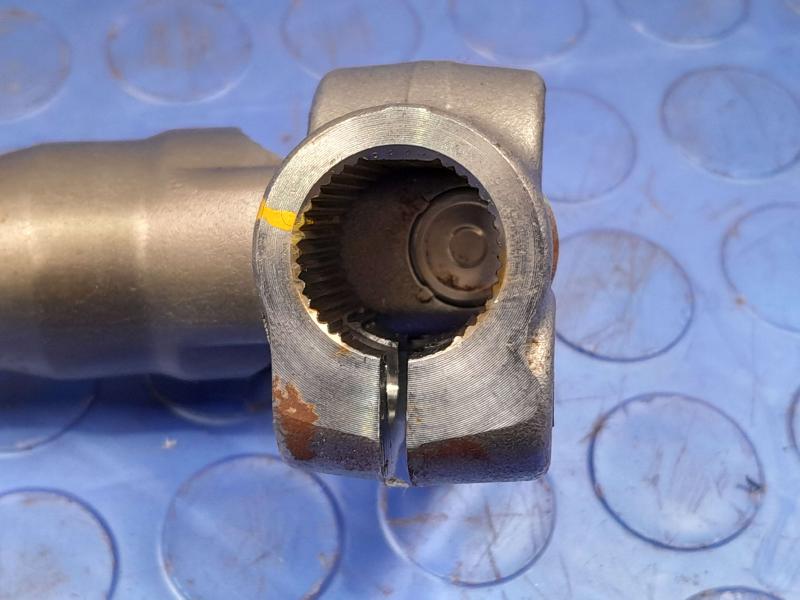 2023-2024 Kia Soul Lower Steering Shaft Sector Shaft Joint OEM 56400K0001