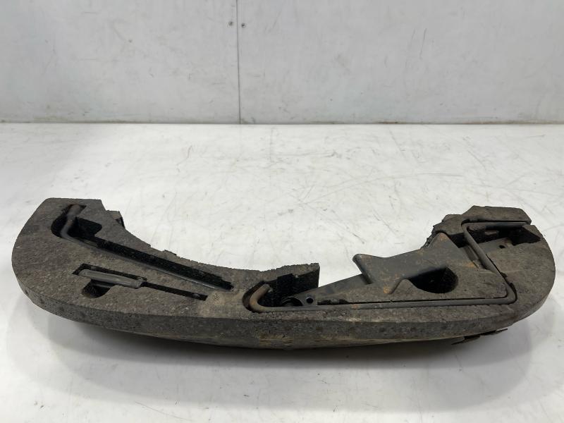 1999 - 2003 Saab 9-3 Convertible Spare Tire Tools Jack Kit with Tray OEM