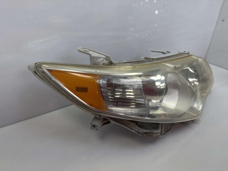2013 Toyota Camry Headlamp Assembly