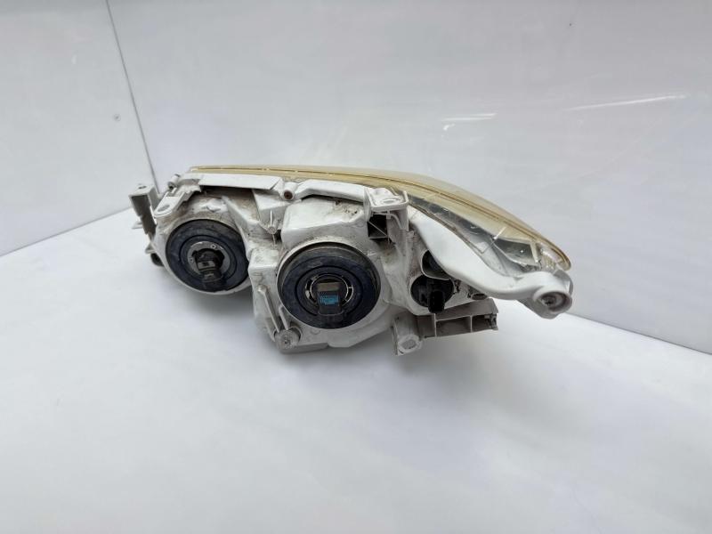 2013 Toyota Camry Headlamp Assembly