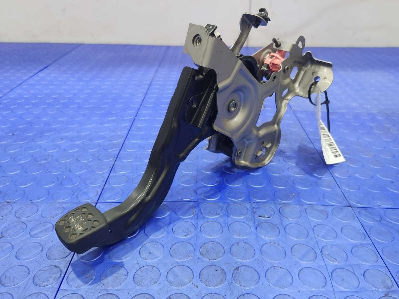 2016-2022 Toyota Prius 1.8L Parking Brake Control Pedal Lever Assembly OEM 46250-33010