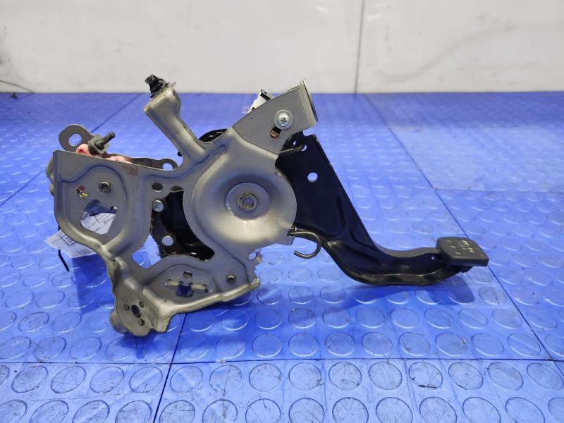 2016-2022 Toyota Prius 1.8L Parking Brake Control Pedal Lever Assembly OEM 46250-33010