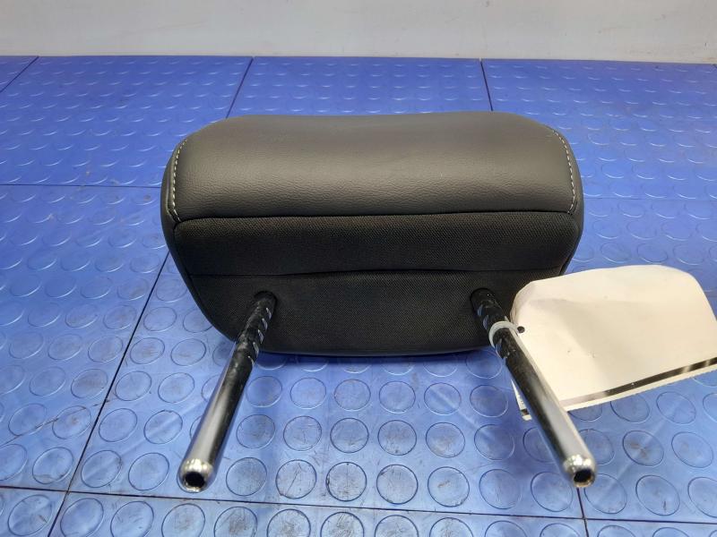 2023 Acura Integra Headrest
