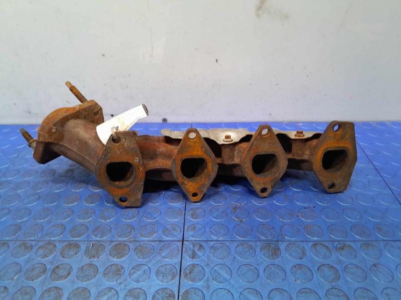 2011 Ford Expedition Exhaust Manifold