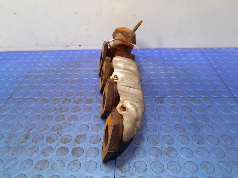 2011 Ford Expedition Exhaust Manifold