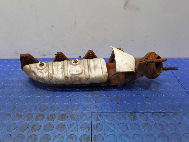 2011 Ford Expedition Exhaust Manifold