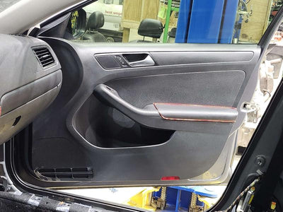 2016 Volkswagen Jetta Front Door Trim Panel