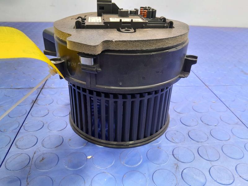 2018 BMW 740I Blower Motor