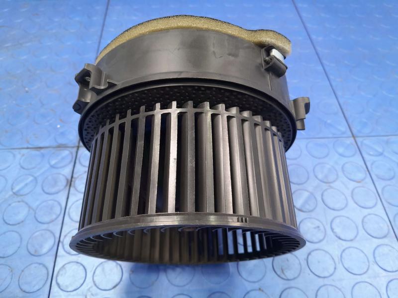 2018 BMW 740I Blower Motor